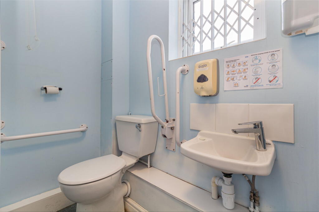 Additional image 11 of Freehold mixed-use Office & Apartment, Baldwins Lane