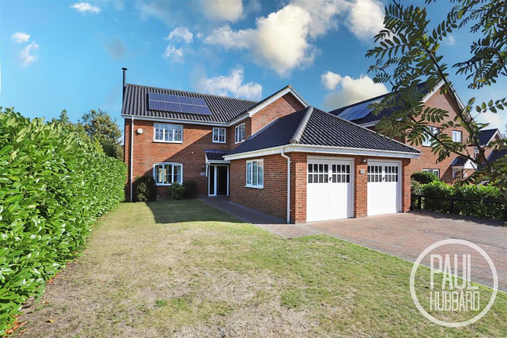 5-bed detached on Harrier Drive, Oulton Broad, NR33, £600,000