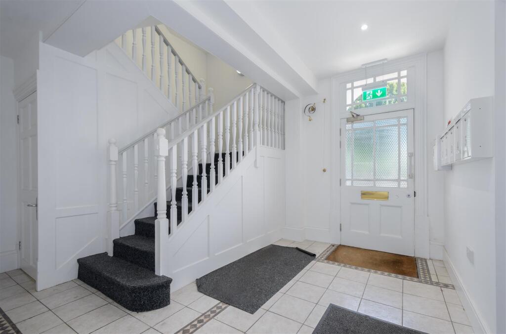 Apartment in Leicester - View 4