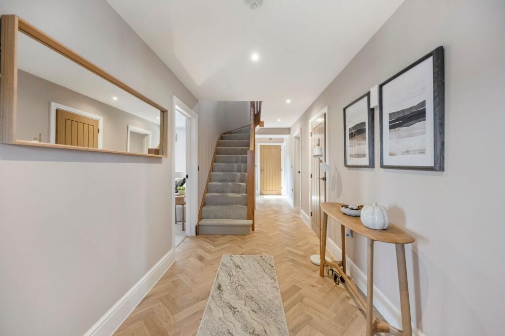 House in Peterborough - View 3