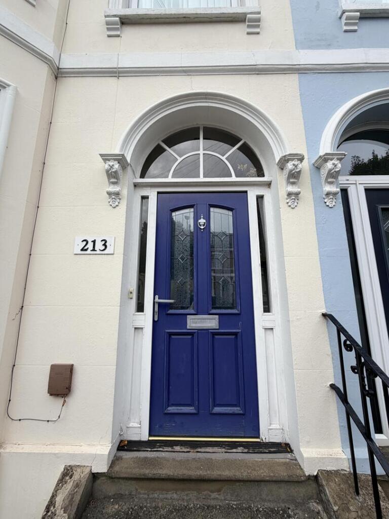 House in Cheltenham, Gloucestershire - More