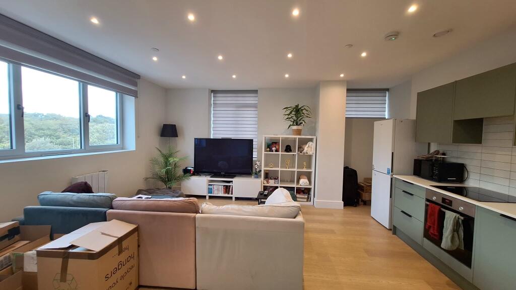 Property photo 8
