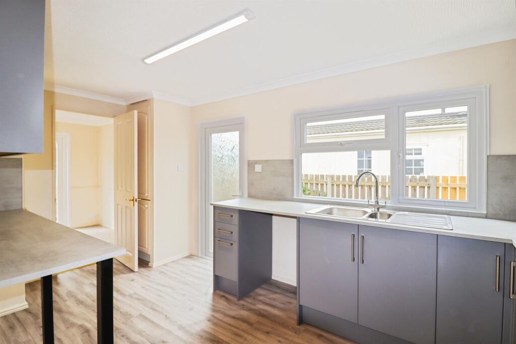 Stuston Road, Diss photo 3