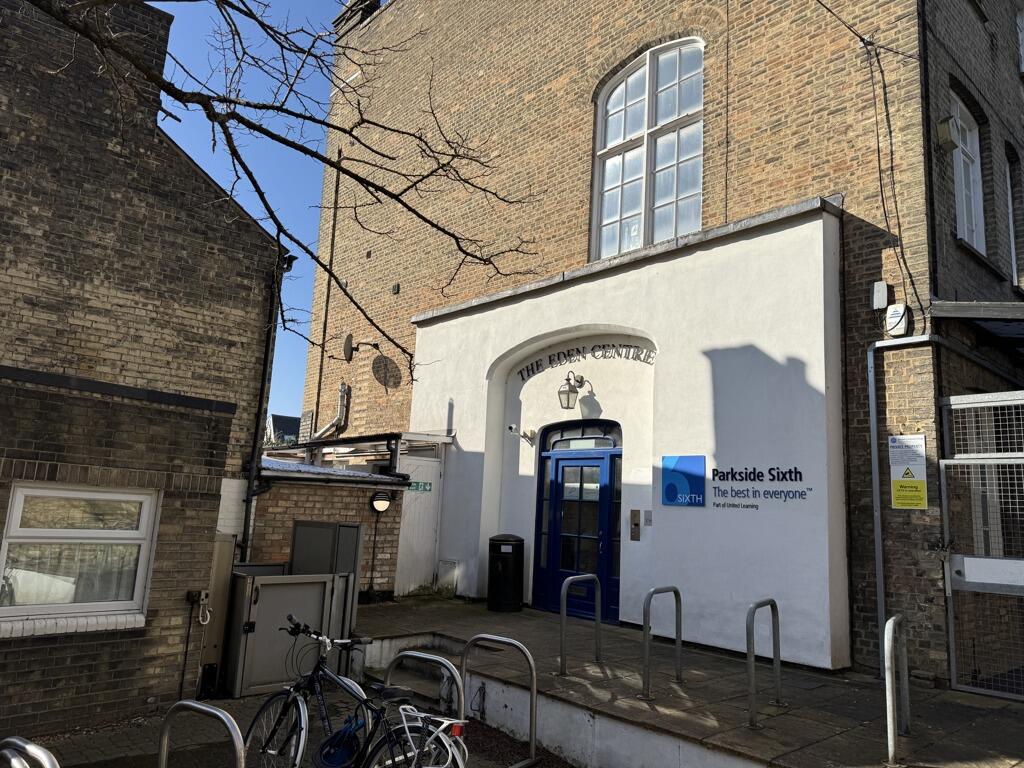 Main image of property: 47 City Road, Cambridge, CB1 1DP