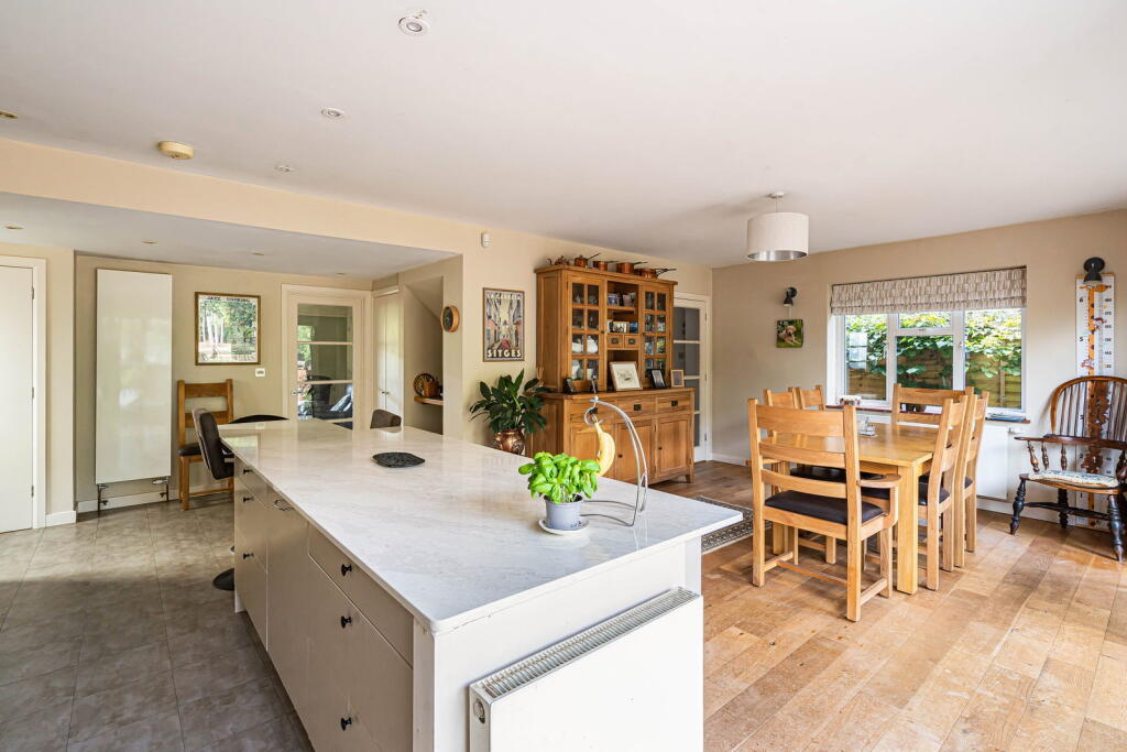 House in Waverley, Lords Hill Common, Wonersh - View 5