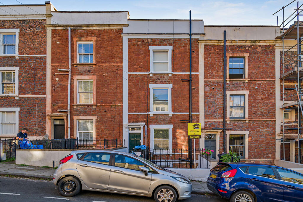 Main image of property: Ground Floor Flat, Ambra Vale East, Clifton, Bristol, Bristol City