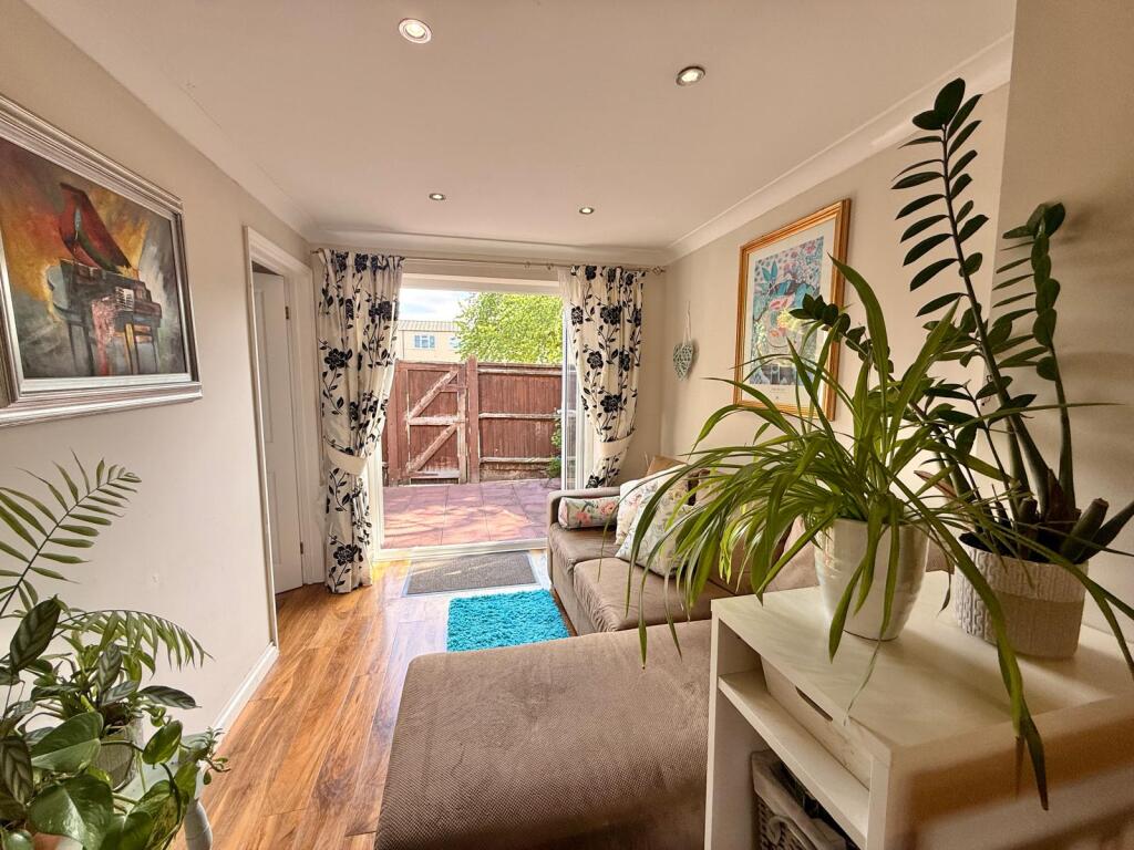 House in Harrow - View 4