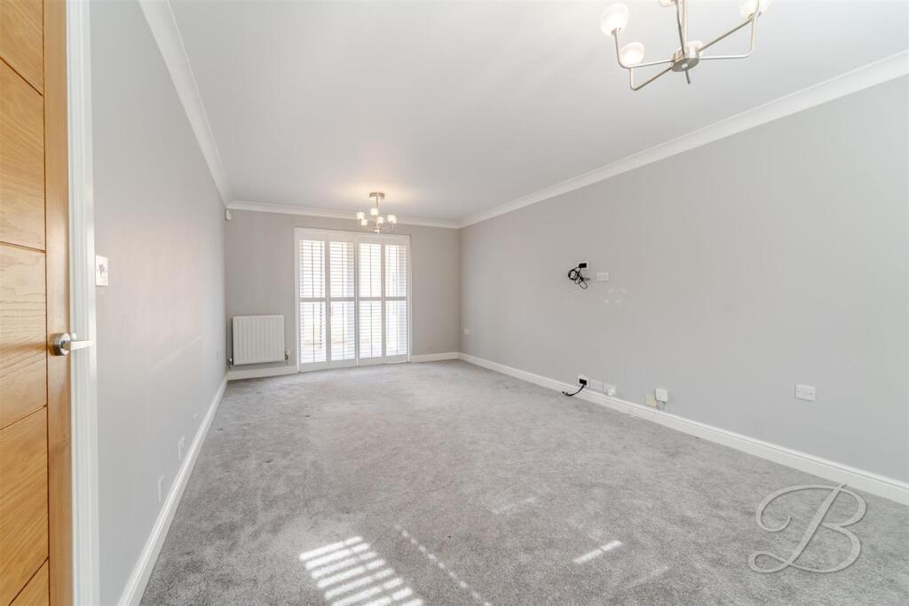 House in Nottingham - View 2