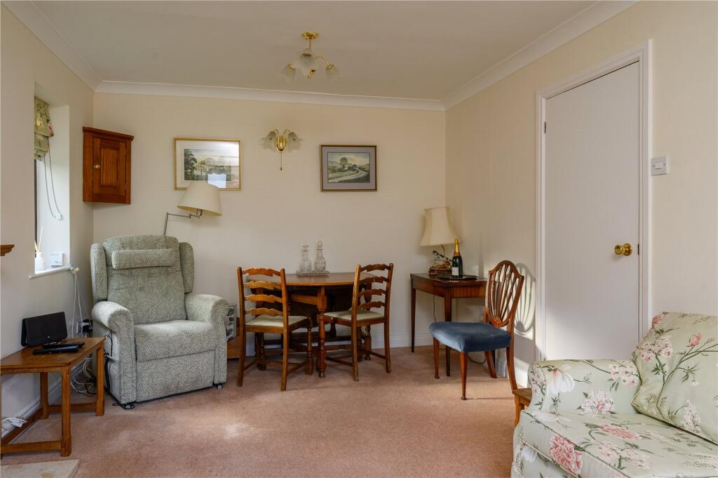 Millgarth Court, Collingham, LS22 photo 4