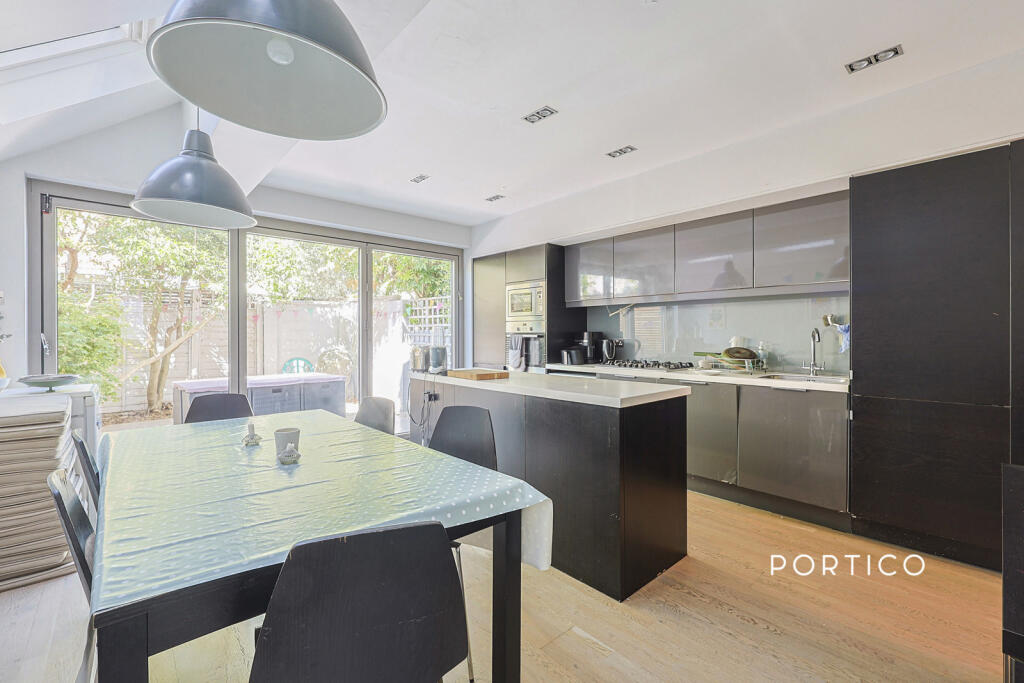 Main image of property: Kingwood Road, London, SW6