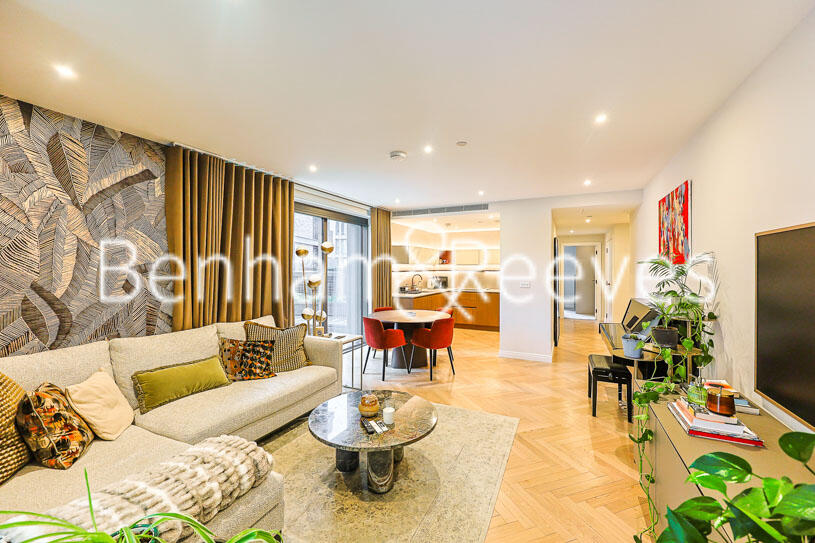 Main image of property: Hampton House, King's Road Park, SW6
