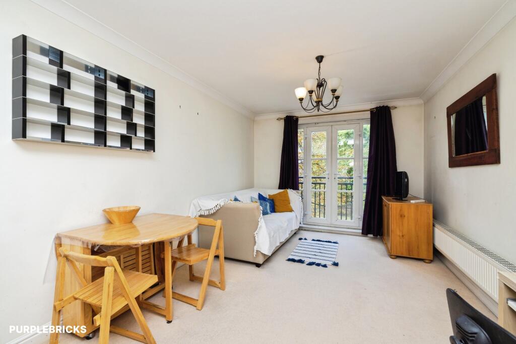 Apartment in London - View 5