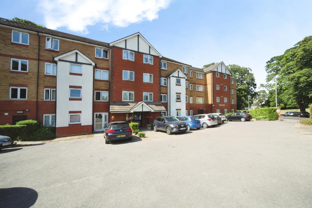 Main image of property: Old Bedford Road, Luton