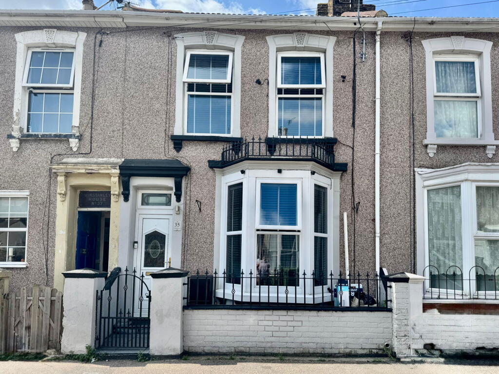 Main image of property: Winstanley Road, Sheerness, ME12 2PL