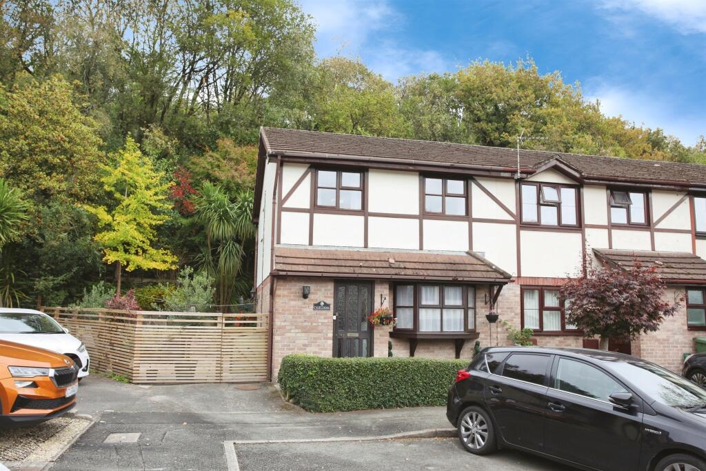 Main image of property: Glan-Y-Ffordd, Taffs Well, Cardiff