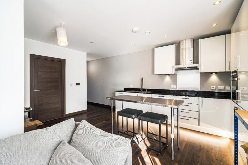 Apartment in London - View 4