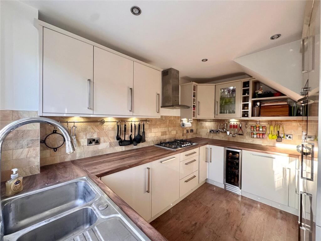 House in Gosport, Lee-on-the-Solent - View 4