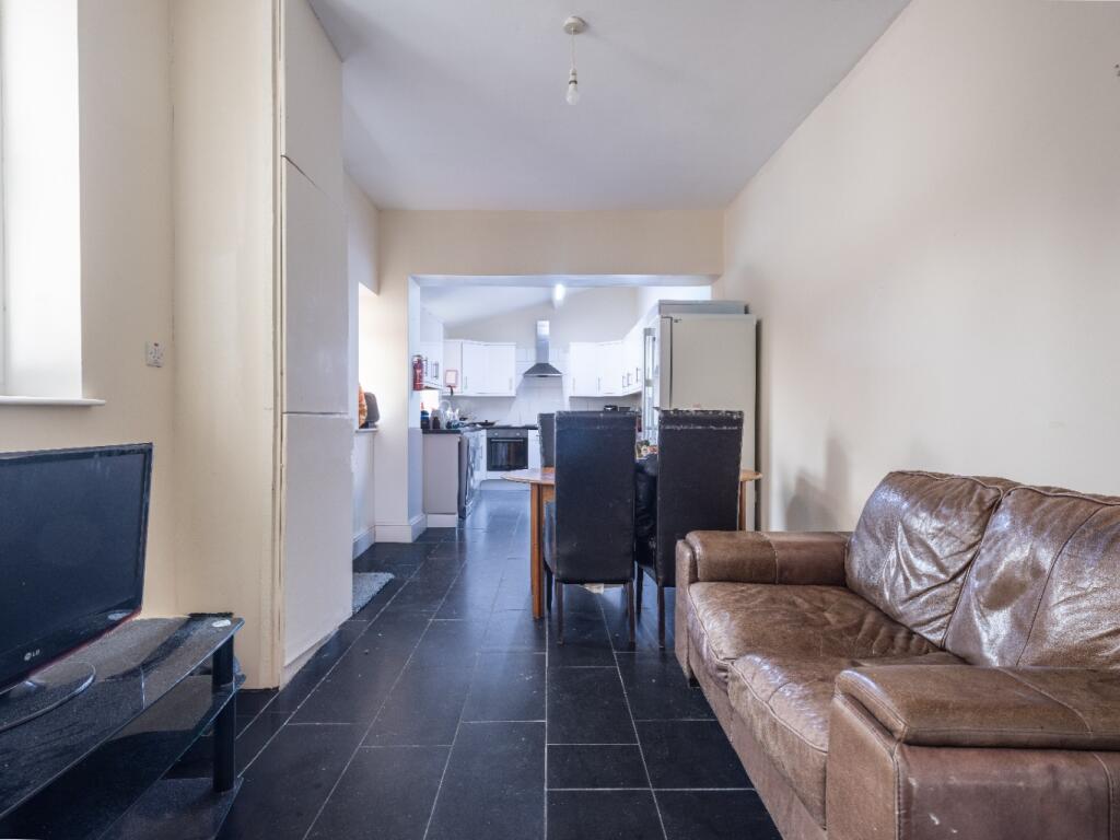 House in Newcastle upon Tyne, Cradlewell, Jesmond - View 3