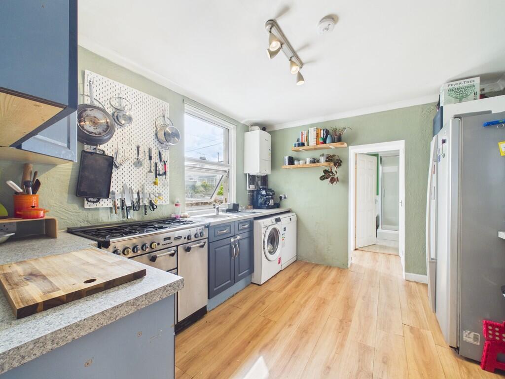 St Leonards Road, Cattedown, Plymouth - More