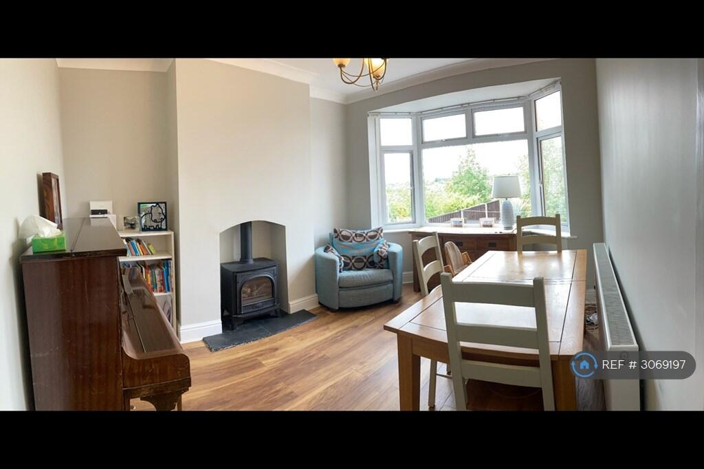 House in Nottingham, Nottinghamshire - View 4