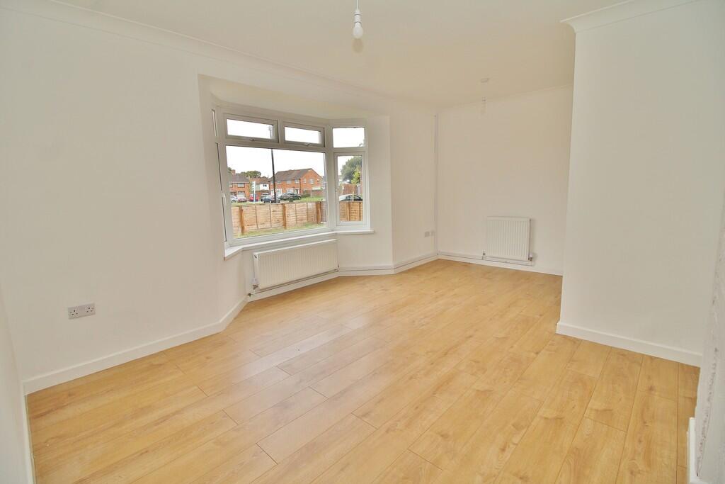 House in Havant, Hampshire - View 4