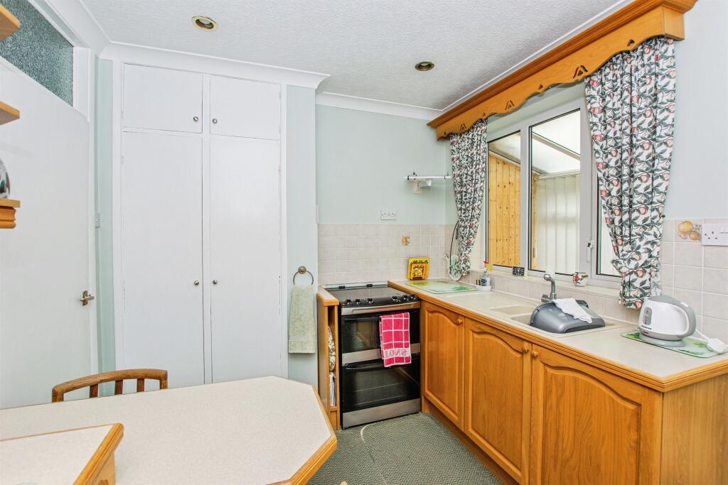 House in Peterborough - View 4