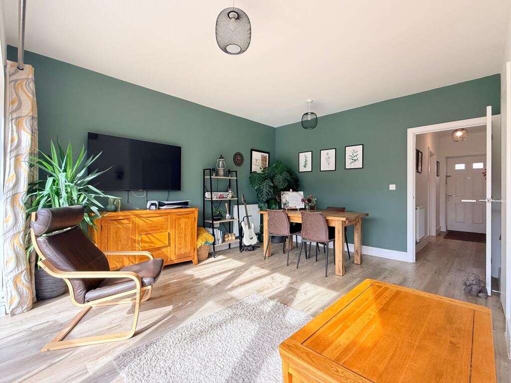 House in Swindon - View 3