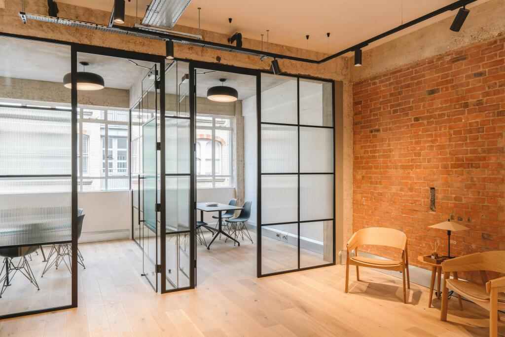 11-12 Great Sutton Street - Interior