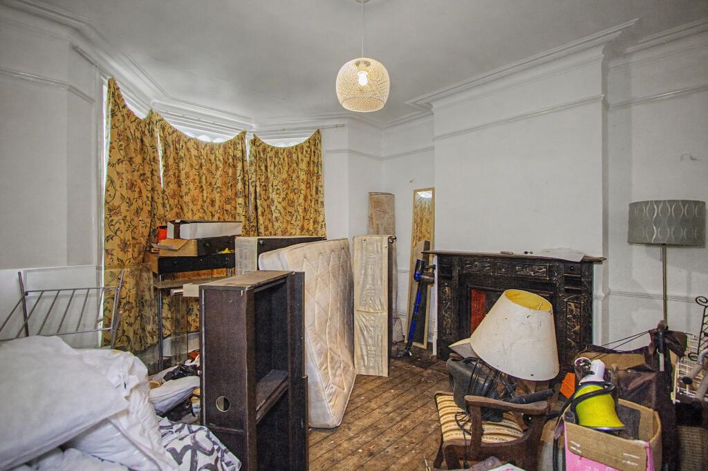 House in London - View 4