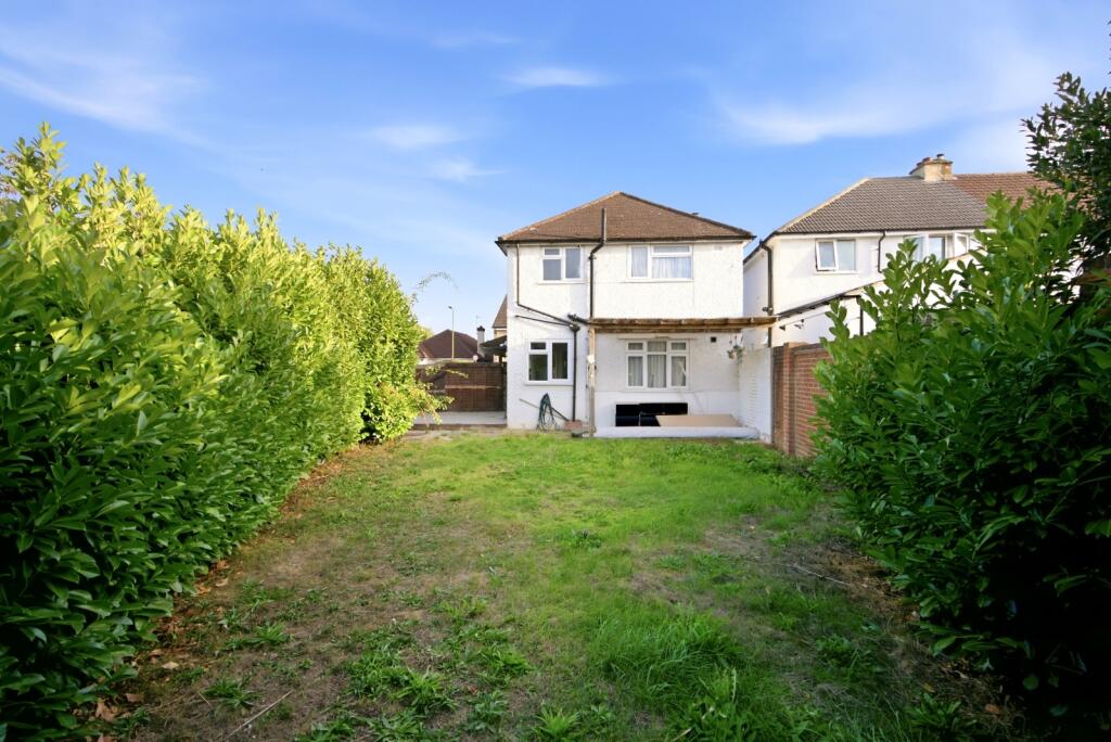 House in St Albans - View 4