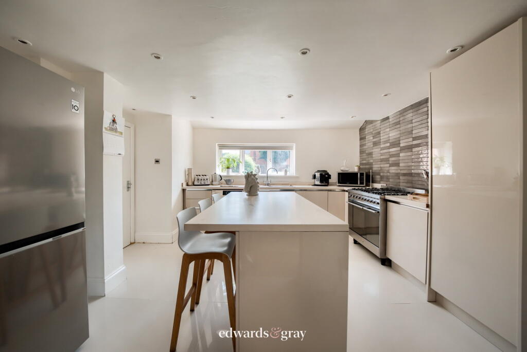Maxstoke Lane, Coleshill, B46 3DG - View 2