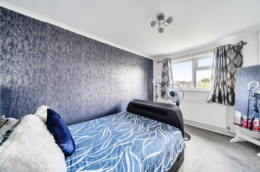 House in Reading - View 4