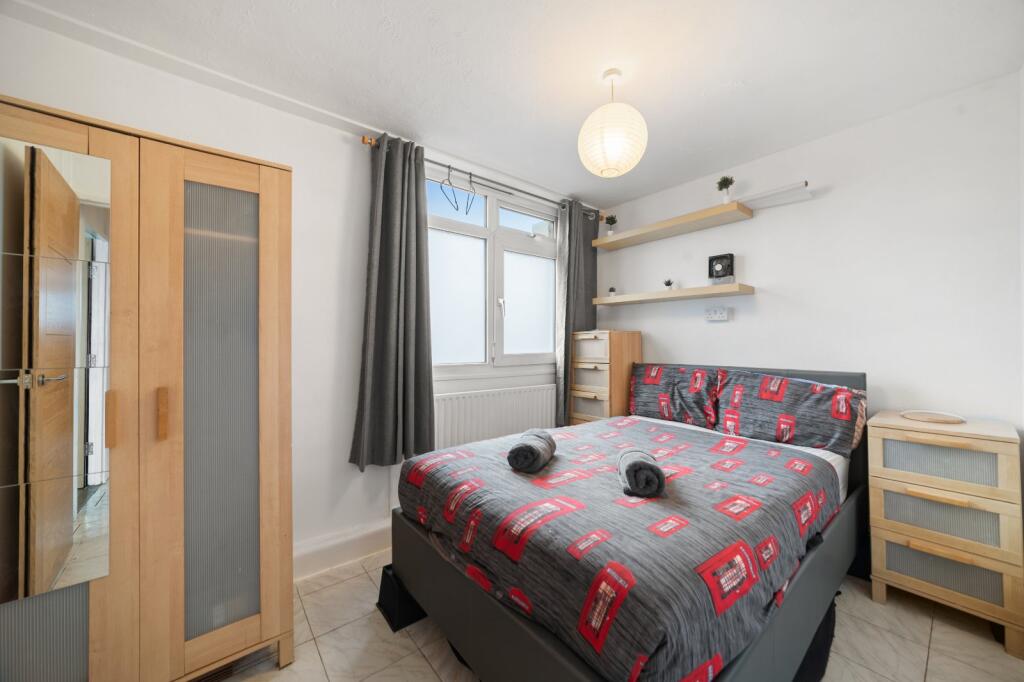 Apartment in London - View 3