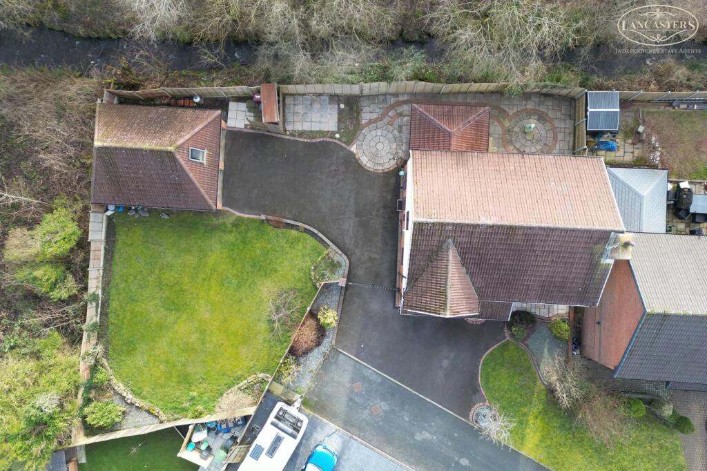 20, Vale Coppice, Horwich, BOLTON, BL6 photo 3