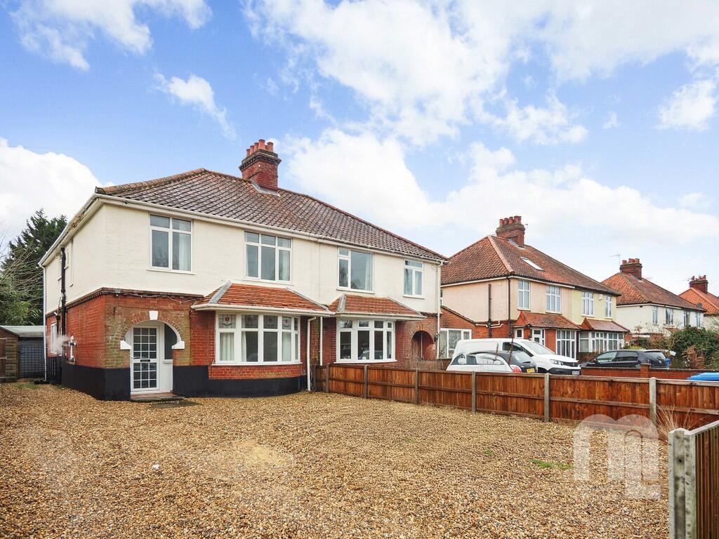 Main image of property: Earlham Green Lane, Norwich, Norfolk