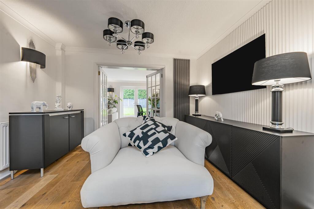 Additional image 4 of Hamilton Close, Bricket Wood, St. Albans