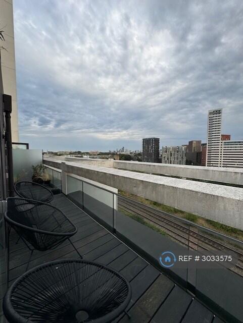 Main image of property: Broadfield Lane, London, NW1
