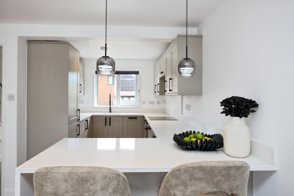 House in Tonbridge - View 2