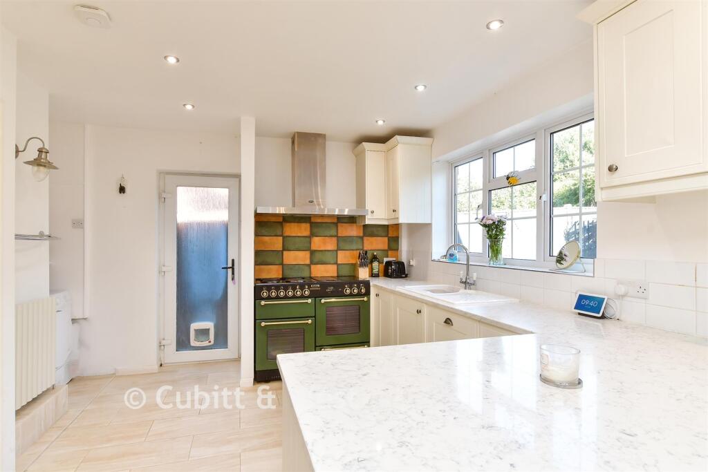 House in Lewes, South Street, South Chailey - View 4