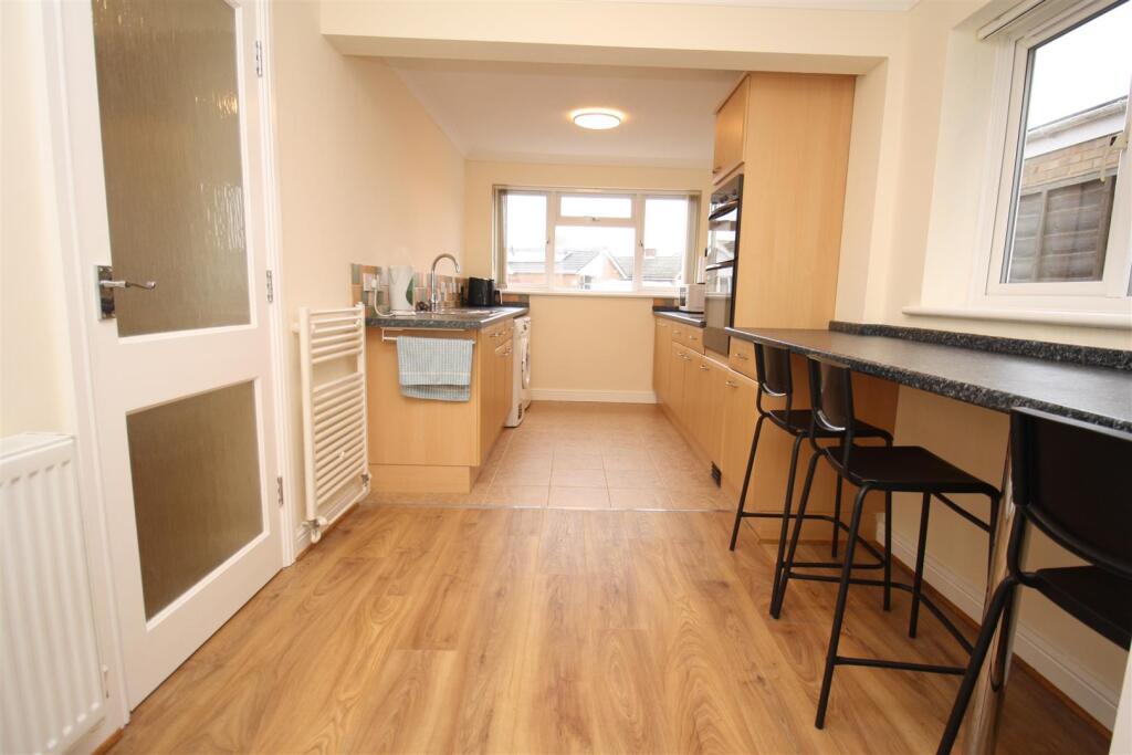 Berry Way, Newton Longville, Milton Keynes photo 4