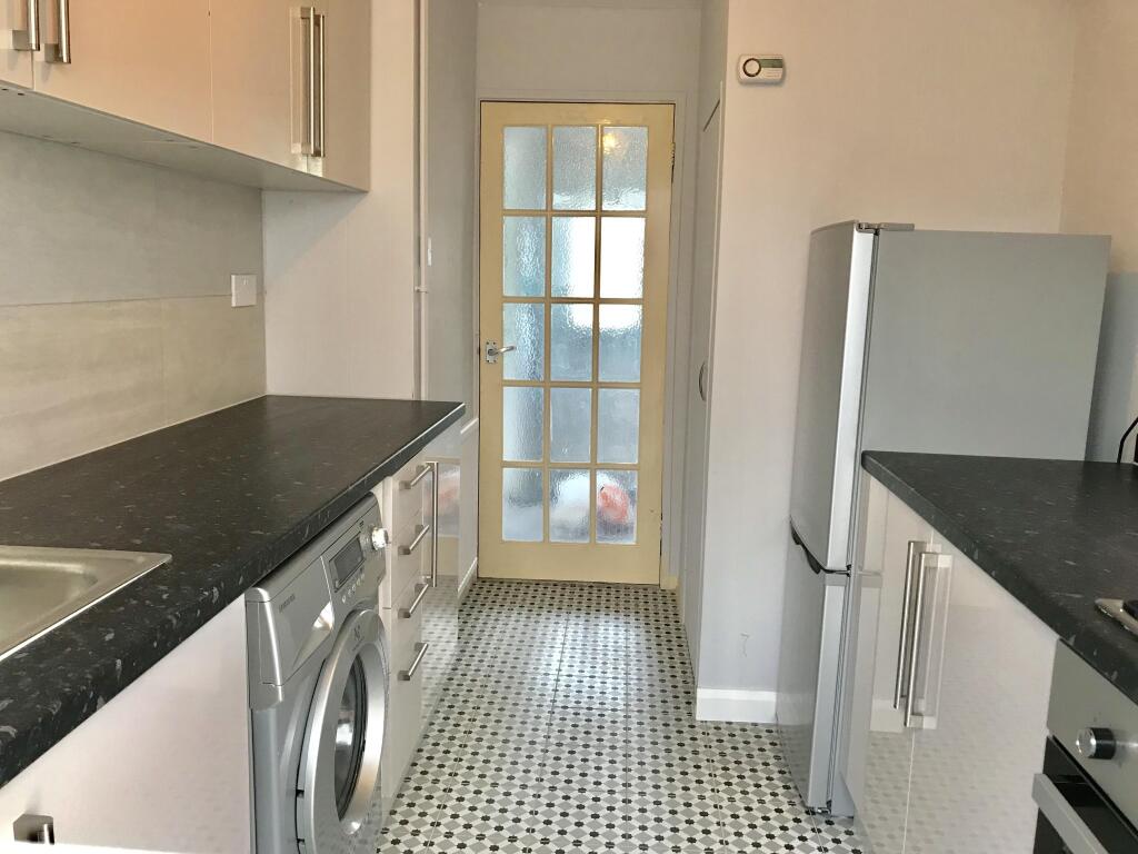 House in Leicester, City of Leicester - View 4