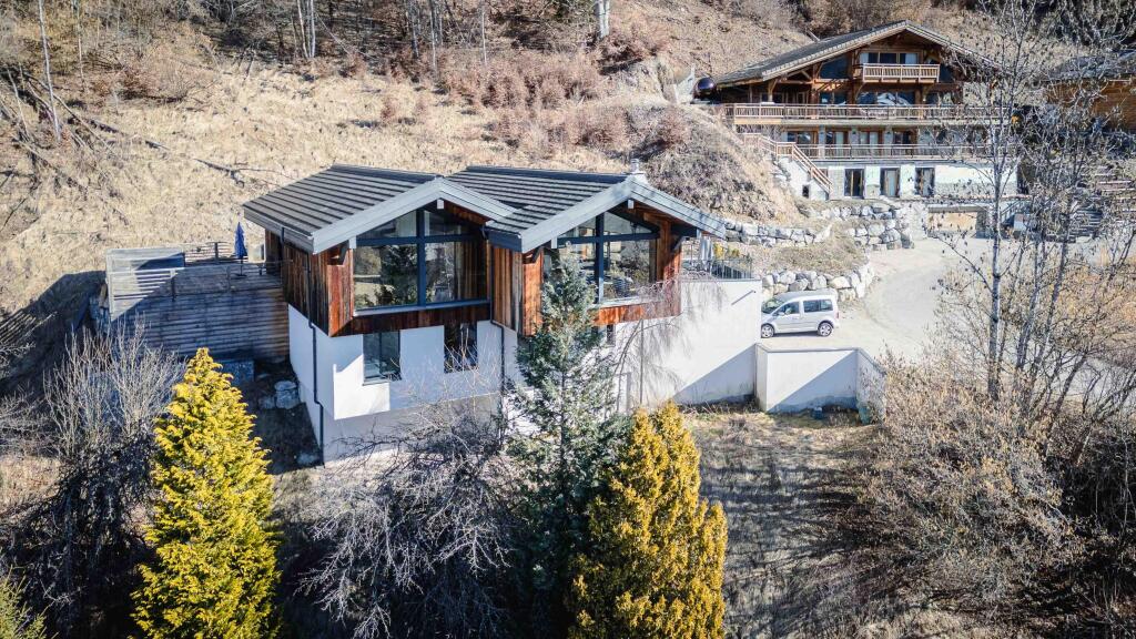 Main image of property: Rhone Alps, Haute-Savoie, Montriond