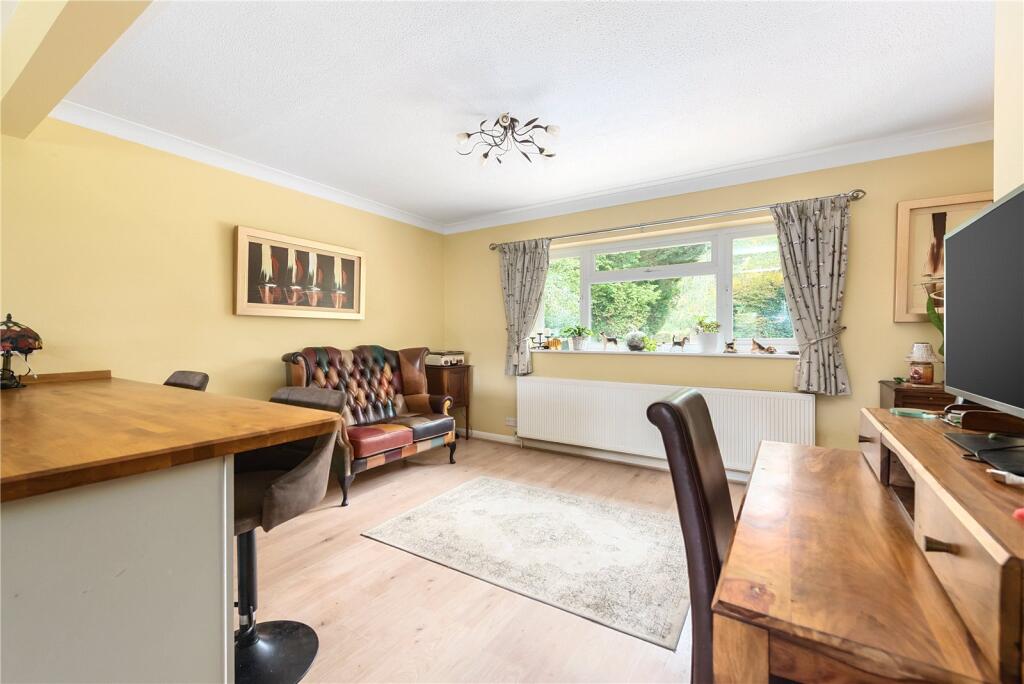 House in Hart, Mattingley - More