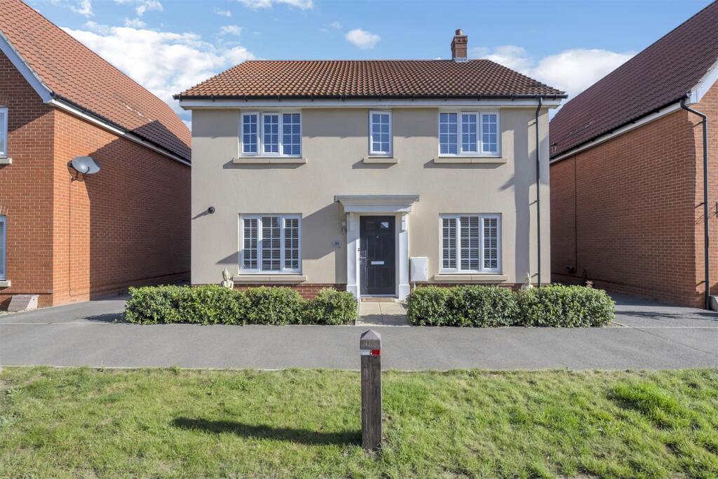 4-bed detached on St. Edmunds Drive, Elmswell, Bury St. Edmunds, £479,995