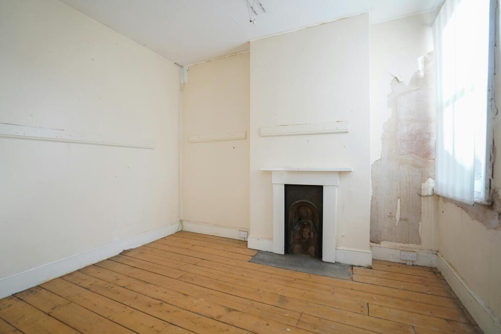 116 Regent Street Leamington Spa14.jpg