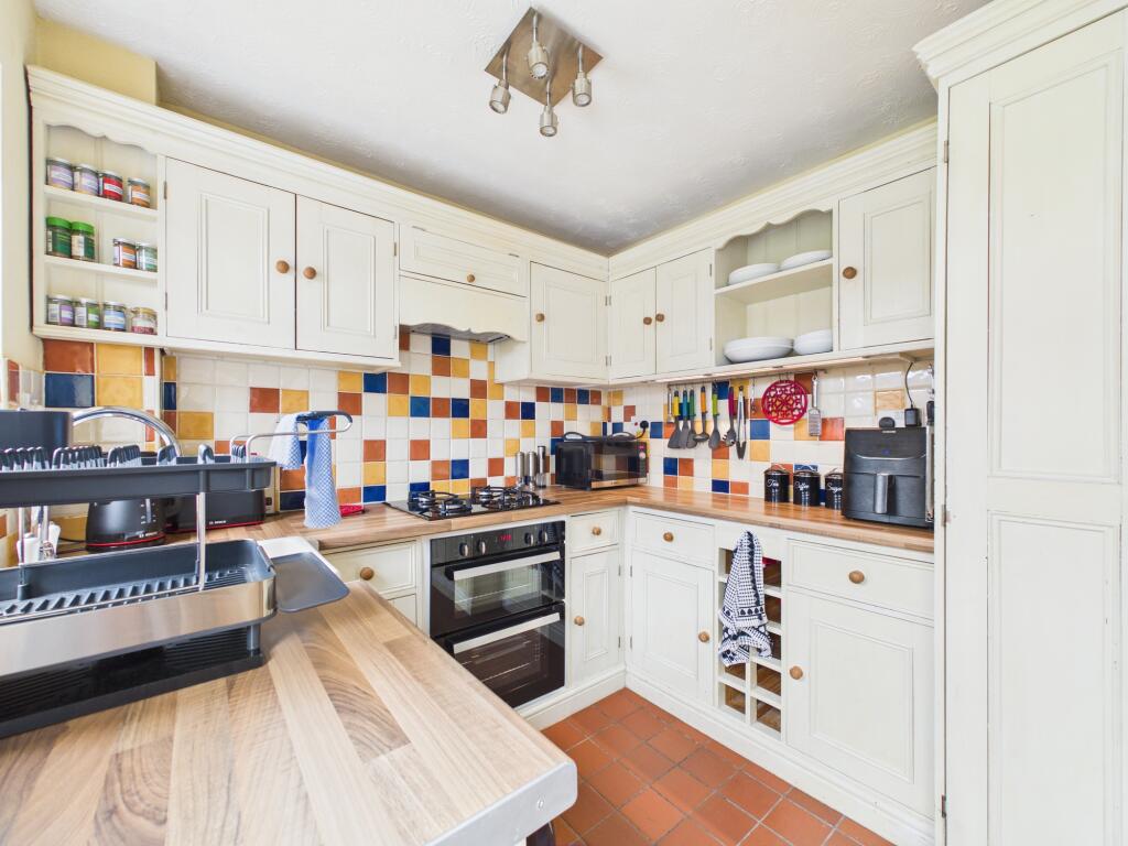 Maple Drive, Chellaston photo 2