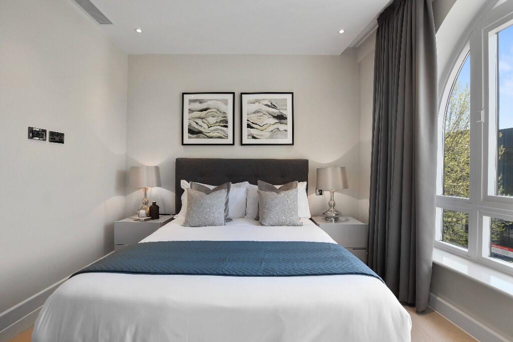 2 bedroom semi-detached house for rent