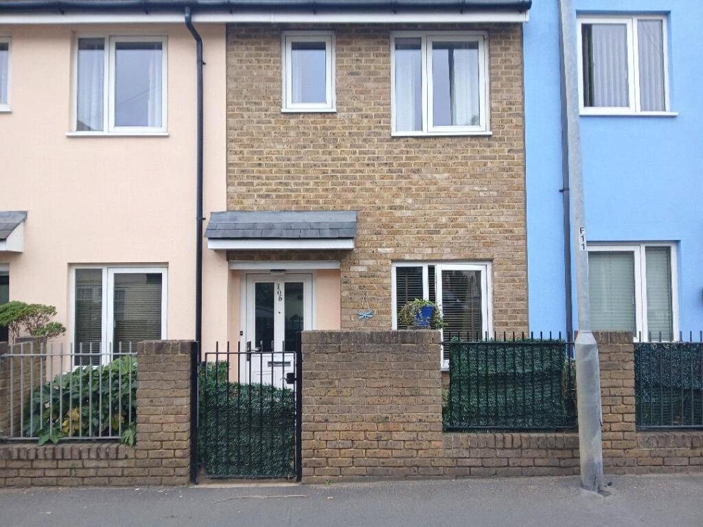 Main image of property: Wantz Road, Maldon, Essex