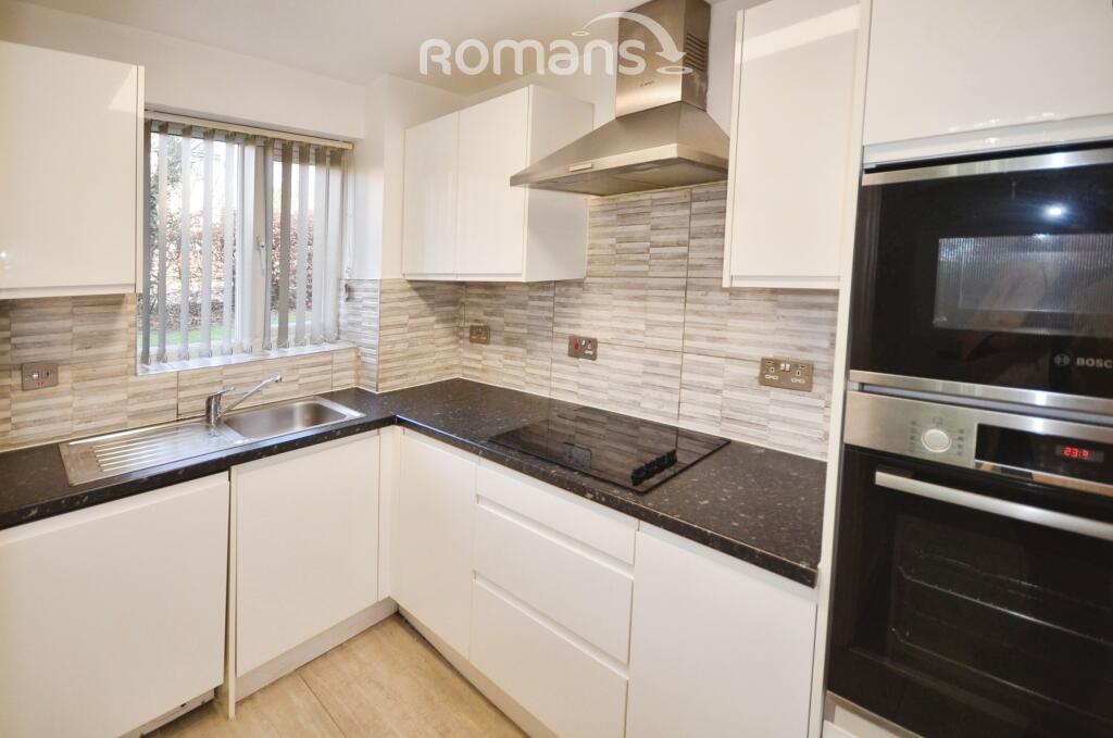 Main image of property: Walpole Road, Slough, SL1