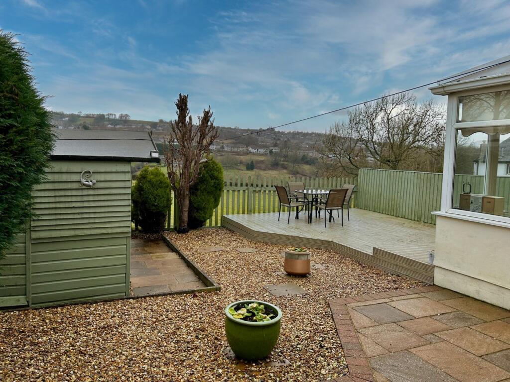 Additional image 2 of Fell Lane, Keighley, BD22